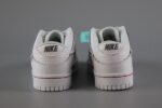 Dunk SB Kid White Shark