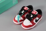 Dunk SB Low White Red Black Kids